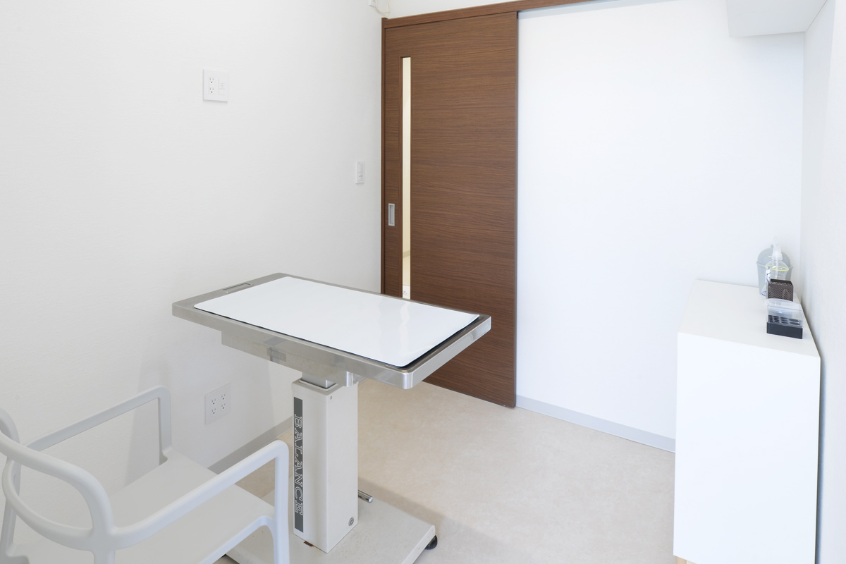 日野どうぶつ病院_診察室